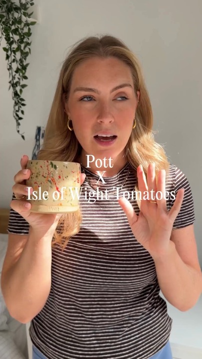 Ad 551, Flora's video